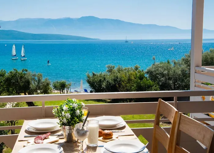 Ifi Sea House *
